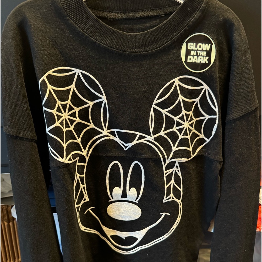 New Kids Disney Mickey Mouse Halloween Spirit Jersey XS